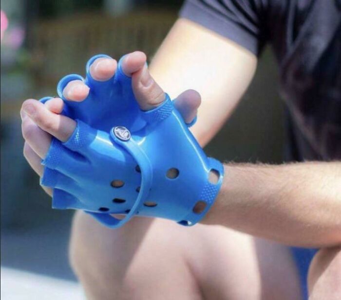 Croc Gloves