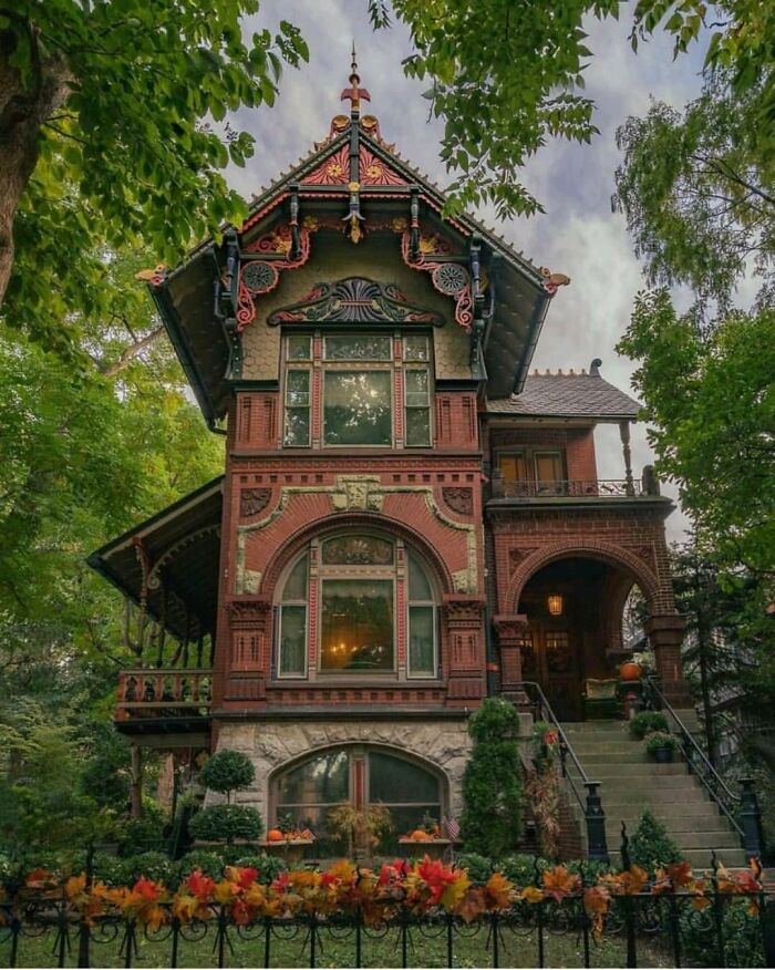 Weinhardt Mansion (Chicago, 1888)