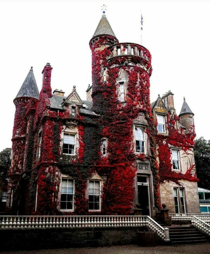 The Scottish Baronial Style 19th Century Carlowrie Castle In Kirkliston, Near Edinburgh, Scotland