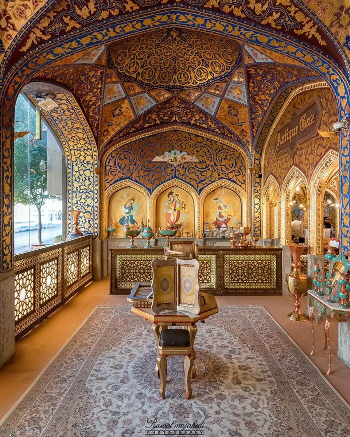 A Cafe In Esfahan, Iran