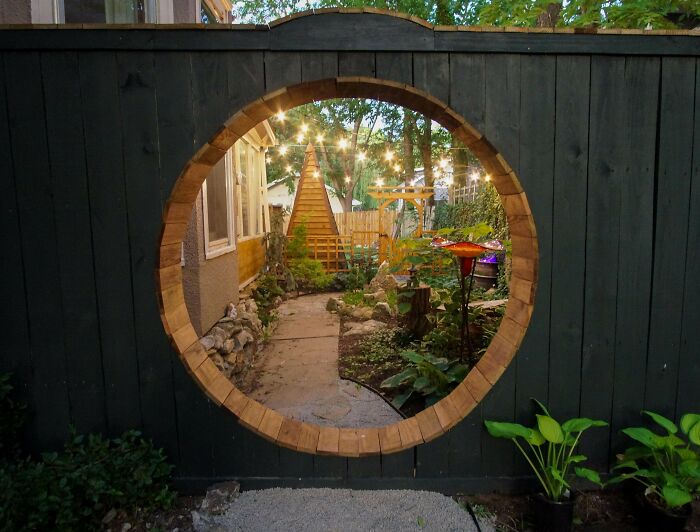 He añadido una puerta luna en mi jardín japonés y estoy muy feliz con el resultado