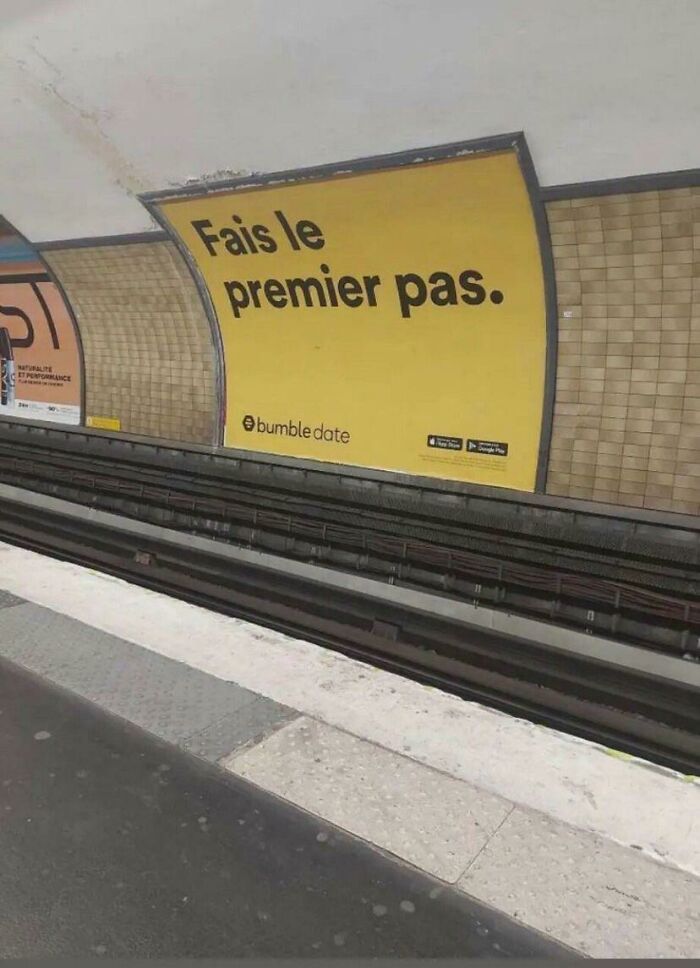 Metro In Paris : "Make The First Step"
