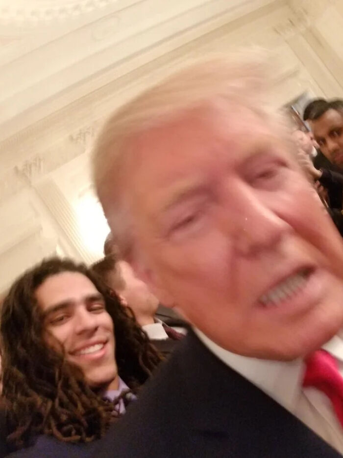 To Take A Proper Selfie With Donald Trump