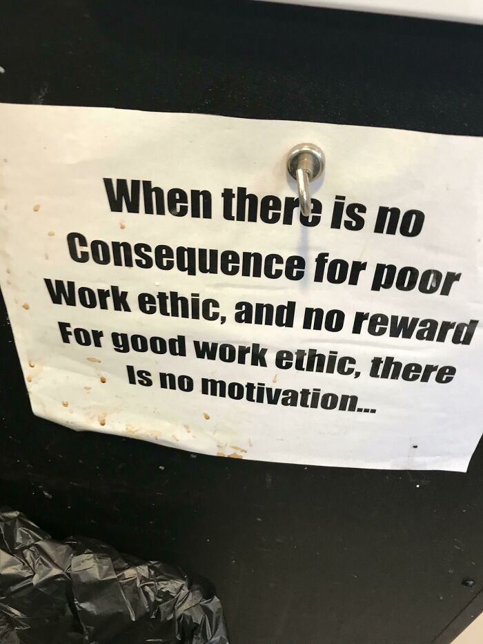 “Motivational” Sign Put Up In Response To Workers Strike