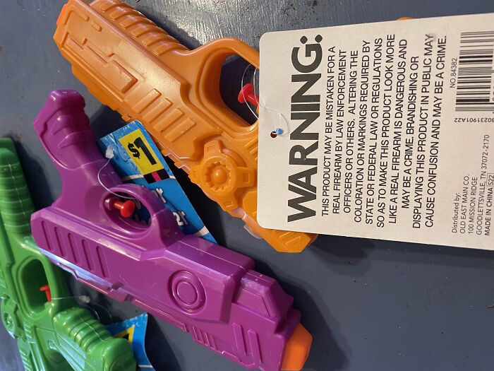 Warning On $1 Squirt Guns 🤣