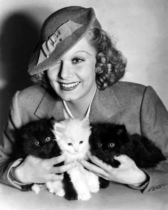 La actriz Jean Harlow, 1935