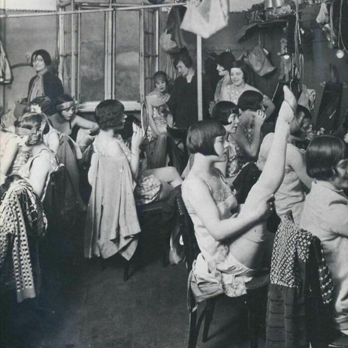 Backstage At A Berlin Cabaret 1920s