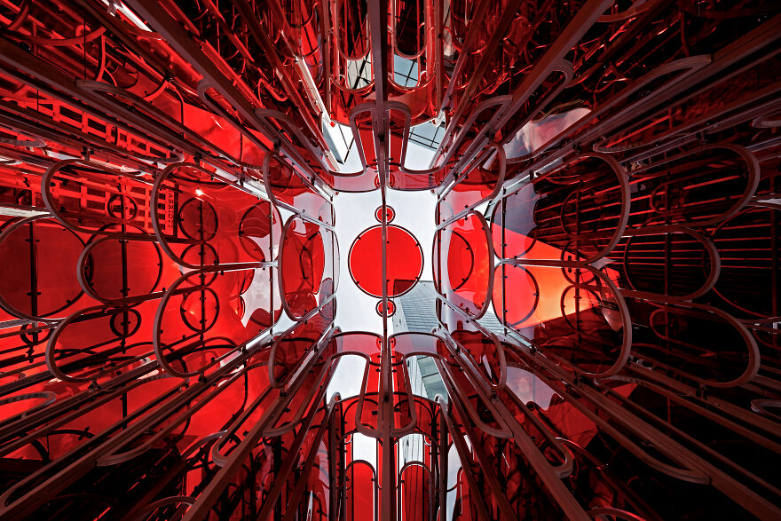 "Crimson Cloud": Red Transparent Plexiglass Art Installation (12 Pics)