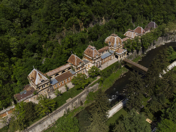 Herculaneproject - Mission Impossible? Help Us Save An Architectural Jewel, The Neptune Baths (8 Pics)