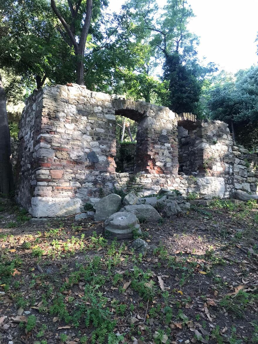 More Ruins At Gulhane Park!