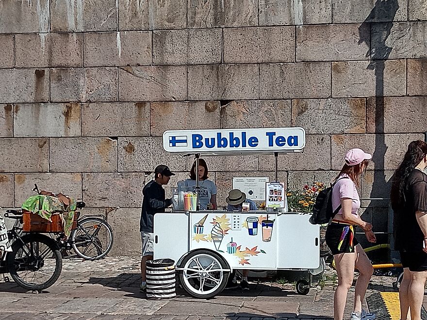 I Just Wanna Show Some Cute Moments At The Helsinki Pride Walk Today (9 Pics) I Just Wanna Show Some Cute Moments At The Helsinki Pride Walk Today (9 Pics)