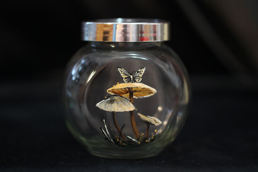 I Make Magic Little Mushroom Jars