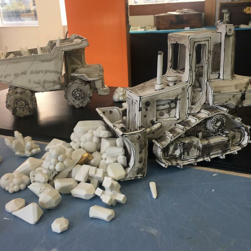 Meet Katharine's Porcelain Work
morling That Appear To Be Made Of Paper