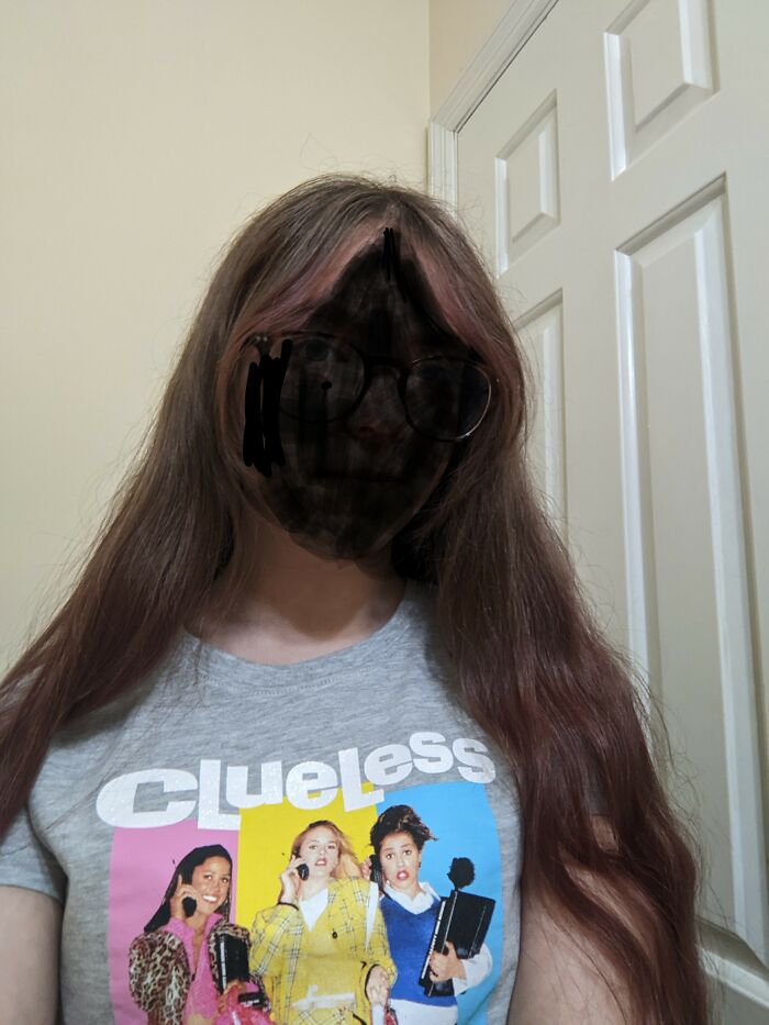 I Just Recently Got Curtain Bangs For The First Time, But I'm Not Sure They're Very Visible In This Photo With Marking My Face Out