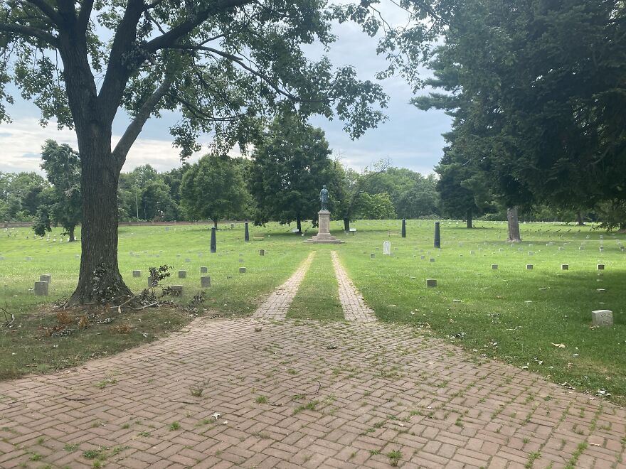 Fredericksburg Battlefield Cemetery, Virginia