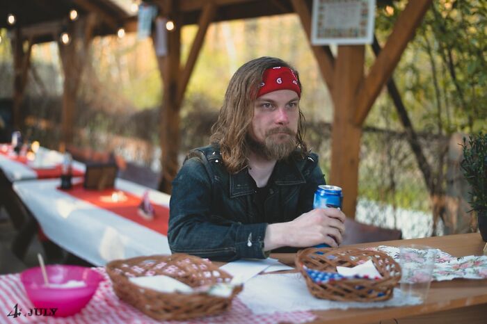 Poland Holds An Event On 4th Of July Where Everyone Pretends To Be American From Ohio