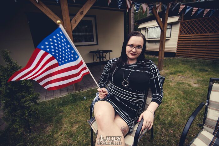 Poland Holds An Event On 4th Of July Where Everyone Pretends To Be American From Ohio