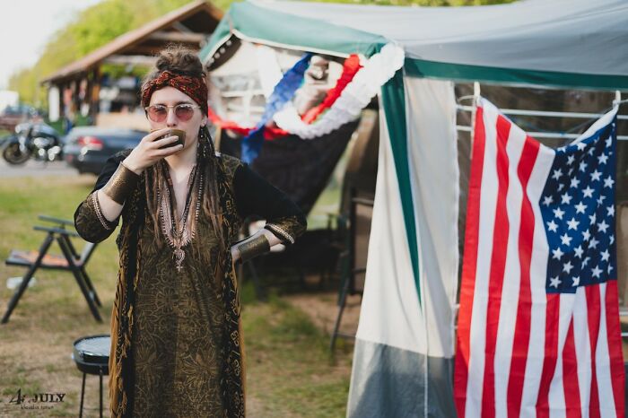 Poland Holds An Event On 4th Of July Where Everyone Pretends To Be American From Ohio