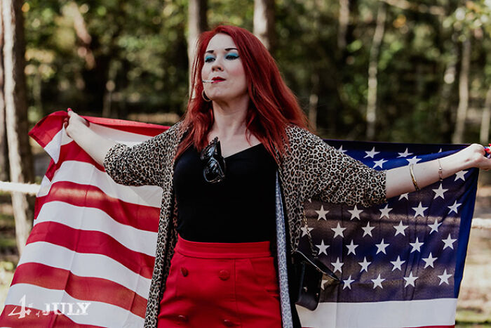 Poland Holds An Event On 4th Of July Where Everyone Pretends To Be American From Ohio