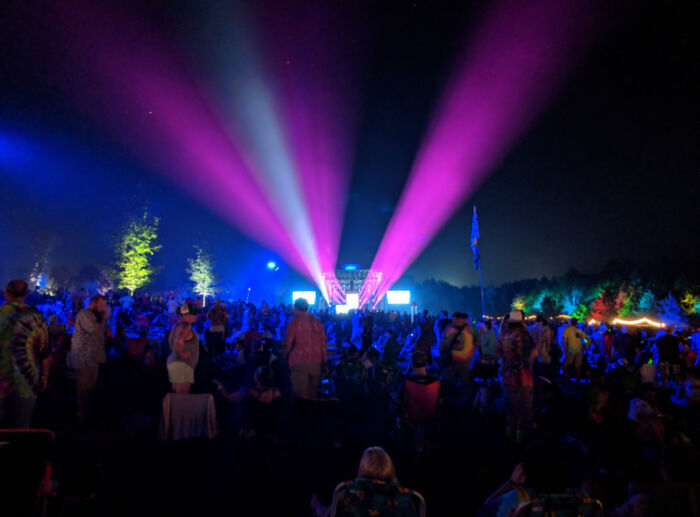 🎶 Summer Tour! 🎶 ❤️⚡💙