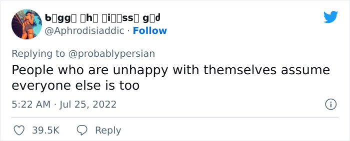 "This Is Why Everyone Looks The Same": People Slam This Nurse Injector For Giving Natalia Dyer A Face Transformation "This Is Why Everyone Looks The Same": People Slam This Nurse Injector For Giving Natalia Dyer A Face Transformation