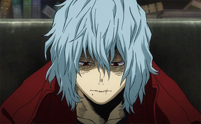 Shigaraki Tomura wearing red outfit and looking sad