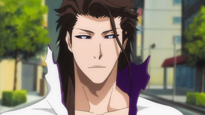 Sosuke Aizen wearing white clothes