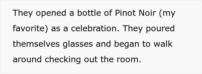 Bride Wanted To Wear Her Mom's Wedding Gown To Her Own Wedding, Bridesmaid "Accidentally" Spilled Wine On It Bride Wanted To Wear Her Mom's Wedding Gown To Her Own Wedding, Bridesmaid "Accidentally" Spilled Wine On It