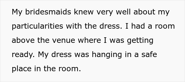 Bride Wanted To Wear Her Mom's Wedding Gown To Her Own Wedding, Bridesmaid "Accidentally" Spilled Wine On It Bride Wanted To Wear Her Mom's Wedding Gown To Her Own Wedding, Bridesmaid "Accidentally" Spilled Wine On It