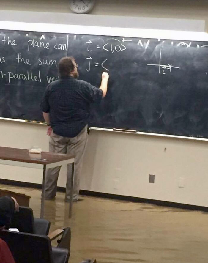 UCSD Math Professor Continues Teaching Despite Classroom Flooding