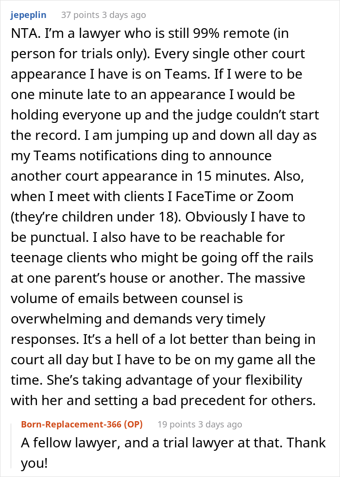 Boss Believes That Employee Is Not Doing Her Duties While Working From Home, Calls Her Out As She Can Be Offline For Up To An Hour