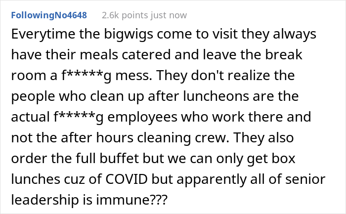 High-Paid Yet Freebie-Loving Top Manager Comes For Office Checkup, Sees Some Pizzas Bought For Staff And Steals It All High-Paid Yet Freebie-Loving Top Manager Comes For Office Checkup, Sees Some Pizzas Bought For Staff And Steals It All
