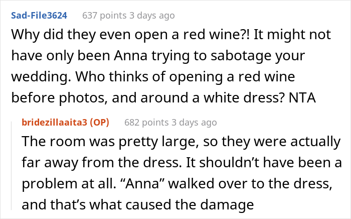 Bride Wanted To Wear Her Mom's Wedding Gown To Her Own Wedding, Bridesmaid "Accidentally" Spilled Wine On It Bride Wanted To Wear Her Mom's Wedding Gown To Her Own Wedding, Bridesmaid "Accidentally" Spilled Wine On It