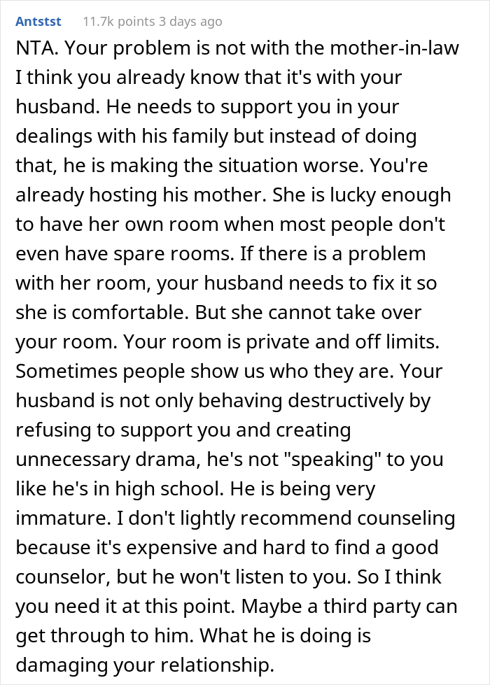 Mother-In-Law Wants To Sleep In Couple's Bed, Can't Take 'No' For An Answer And Starts Marital Drama Mother-In-Law Wants To Sleep In Couple's Bed, Can't Take 'No' For An Answer And Starts Marital Drama