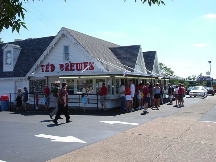 Chippewa Location Of Ted Drewes Frozen Custard