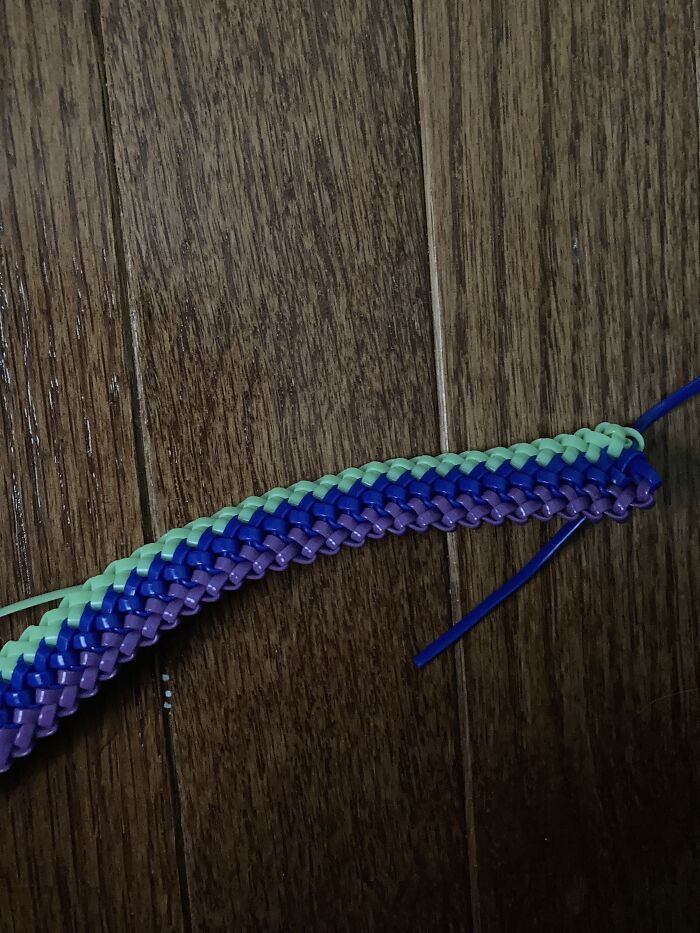 Gimp Rainbow! Using Interwoven Butterfly Stitches