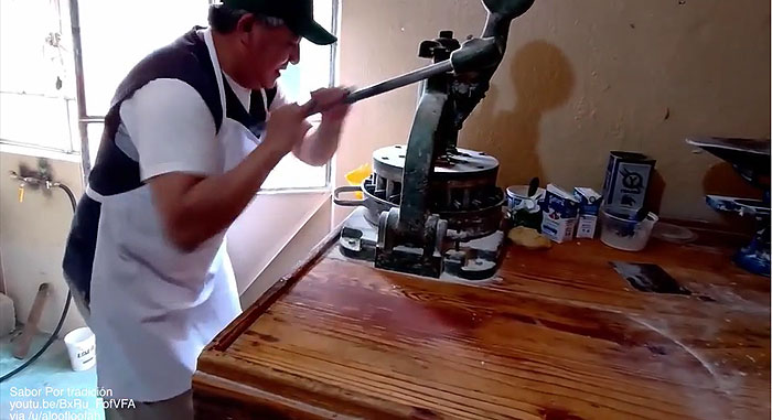 30 Interesting Tools That Only People In Very Specific Fields Get To See (New Pics) 30 Interesting Tools That Only People In Very Specific Fields Get To See (New Pics)