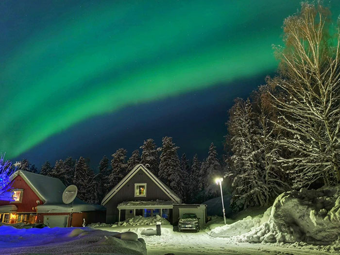 Las auroras boreales sobre mi casa en Luleå, Suecia