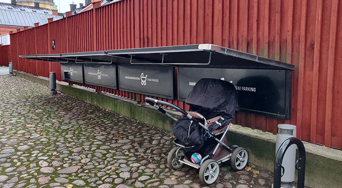 Suecia tiene estacionamientos para carritos de bebés