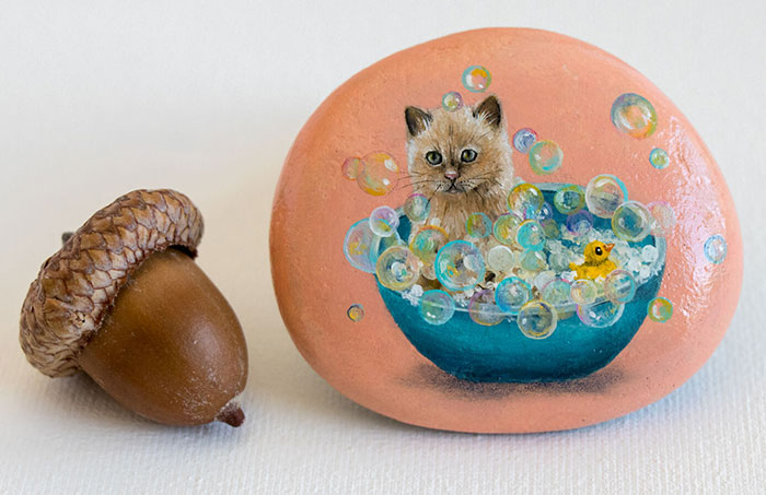 I Make Miniature Paintings On Stones, Feathers, And Other Surfaces (27 New Pics)