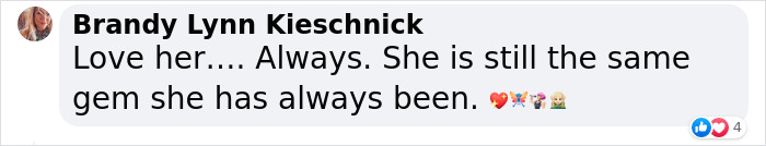 People Celebrate An Overjoyed Drew Barrymore Frolicking Around During Rainstorm People Celebrate An Overjoyed Drew Barrymore Frolicking Around During Rainstorm