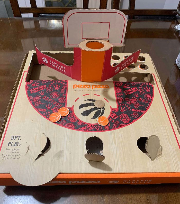 This Pizza Box Comes With A Cutout Basketball Game