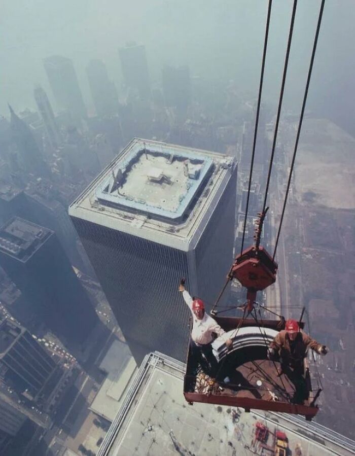 Trabajadores del hierro en la torre norte del World Trade Center en 1973