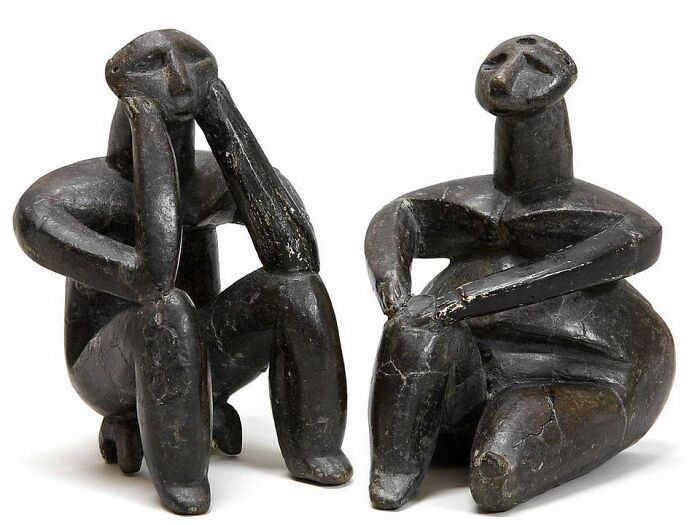 7000-Year-Old Neolithic Figurines From Romania, Called "The Thinker" And "The Sitting Woman"
