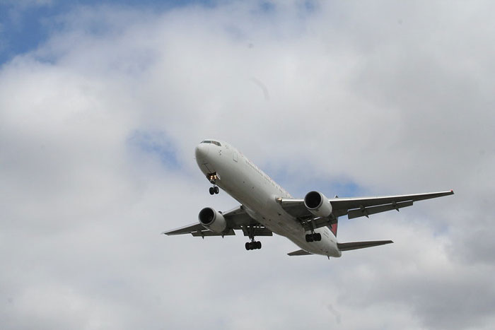 This Guy Ditched His Date While She Was Napping At The Hotel After She Flew Across The Country To Meet Him This Guy Ditched His Date While She Was Napping At The Hotel After She Flew Across The Country To Meet Him