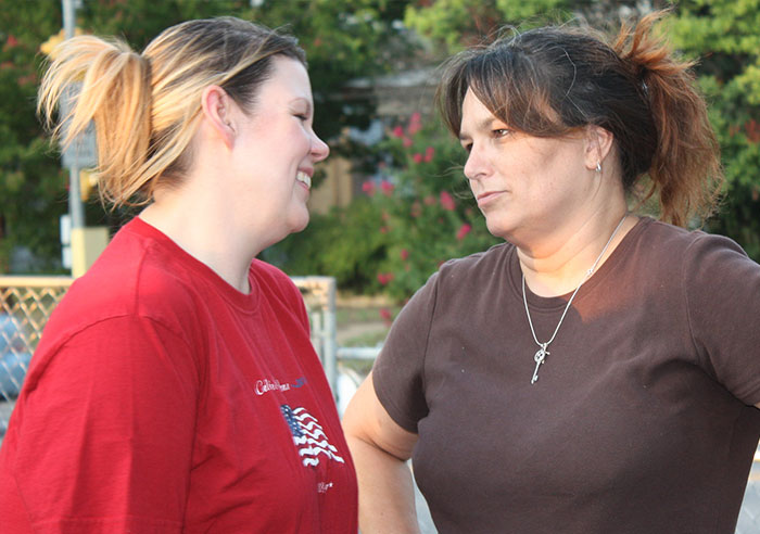 "She Got Visibly Angry And Asked If My Husband Was As Big Of A Jerk As I Was": Woman Told New Neighbor She Doesn't Want To be Friends "She Got Visibly Angry And Asked If My Husband Was As Big Of A Jerk As I Was": Woman Told New Neighbor She Doesn't Want To be Friends