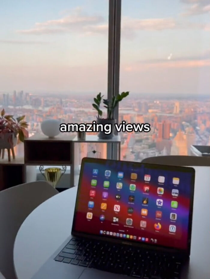 "It’s A Trick To Keep You At Work 24/7": Worker Tries To Flex With 'Cool Perks' Her Tech Company Provides, Doesn't Get Jealous Response She Expected "It’s A Trick To Keep You At Work 24/7": Worker Tries To Flex With 'Cool Perks' Her Tech Company Provides, Doesn't Get Jealous Response She Expected