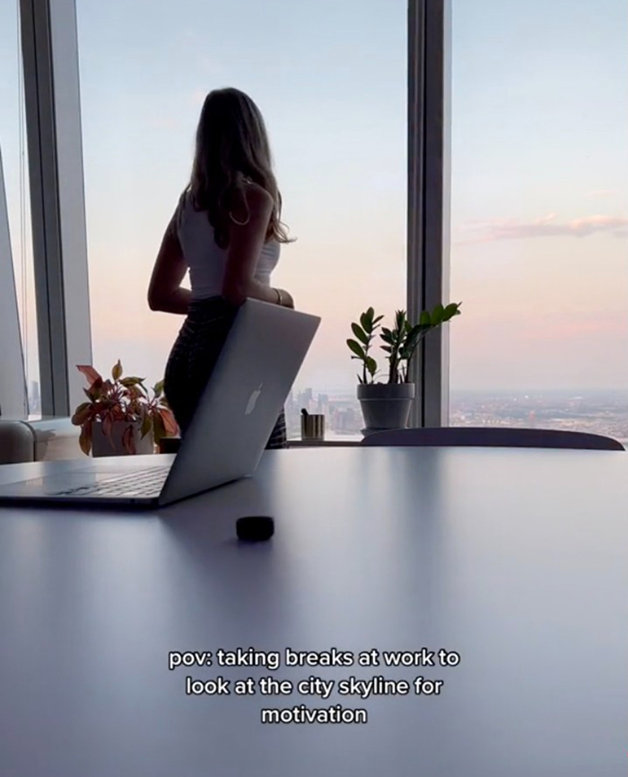 "It’s A Trick To Keep You At Work 24/7": Worker Tries To Flex With 'Cool Perks' Her Tech Company Provides, Doesn't Get Jealous Response She Expected "It’s A Trick To Keep You At Work 24/7": Worker Tries To Flex With 'Cool Perks' Her Tech Company Provides, Doesn't Get Jealous Response She Expected