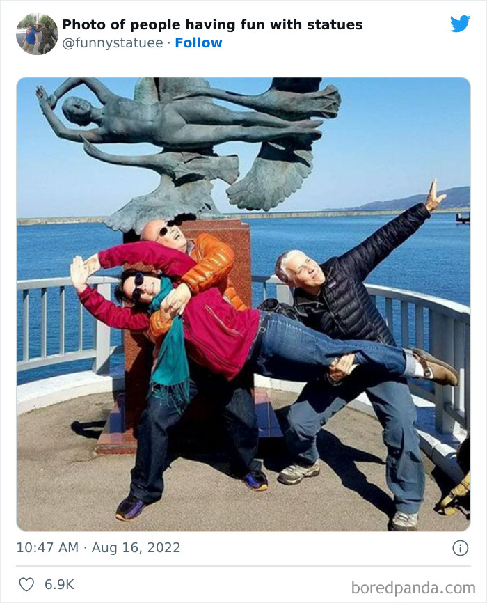 People-Having-Fun-With-Statues