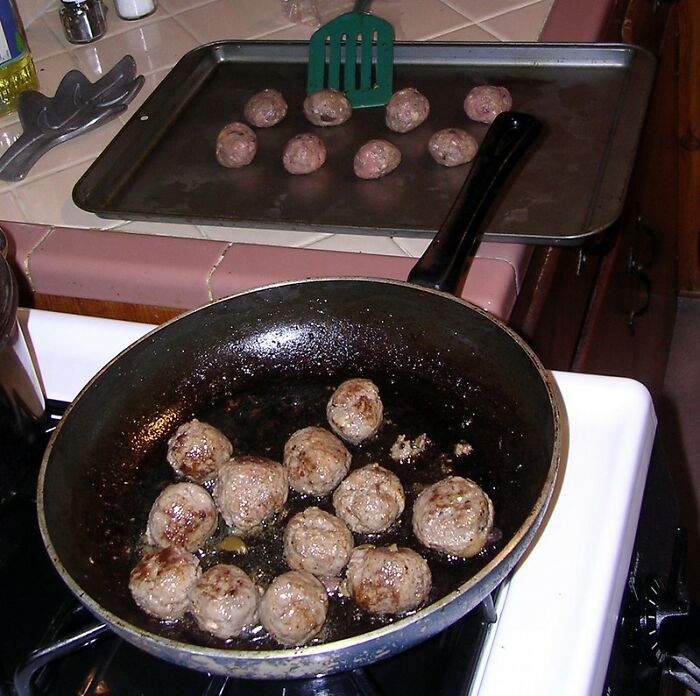 Using Nilla Wafers Instead Of Breadcrumbs For Meatballs